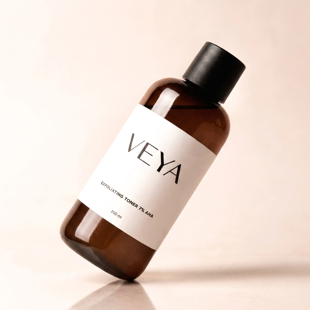 VÉYA Exfoliating Toner 7% AHA angle