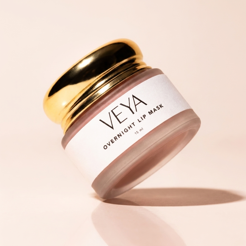 VÉYA Overnight Lip Mask angle